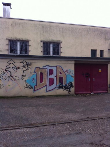 Graffiti Bombing in Karlsruhe - Photo by Badner - dba, crew, dba (2009)