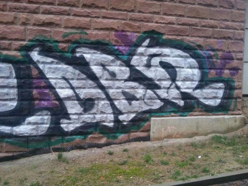 Graffiti Bombing in Karlsruhe - Photo by Badner - dba, crew, dba (2013)