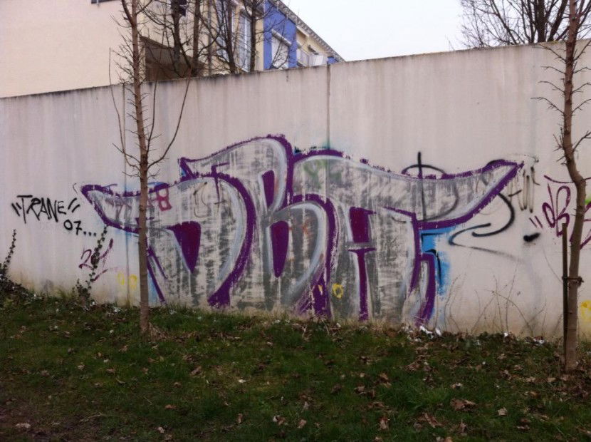Graffiti Bombing in Karlsruhe - Photo by Badner - dba, crew, dba