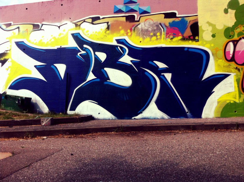Graffiti Wall in Hamburg - Photo by Badner - dba, crew, dba (2013)