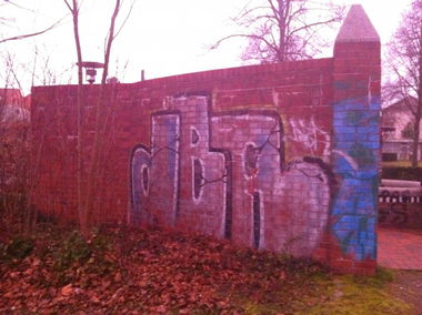 Graffiti Bombing in Karlsruhe - Photo by Badner - Dba, crew, dba
