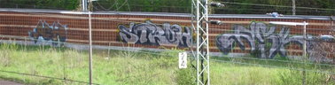 Graffiti Bombing in Karlsruhe - Photo by Bananensaft - Act, stroh, ask