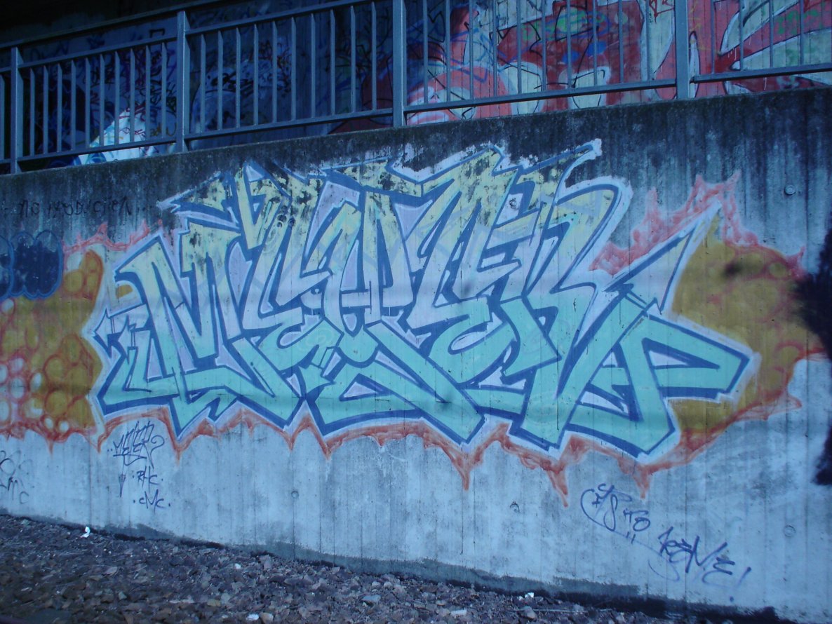 Graffiti Bombing in Karlsruhe - Photo by Bananensaft - karlsruhe