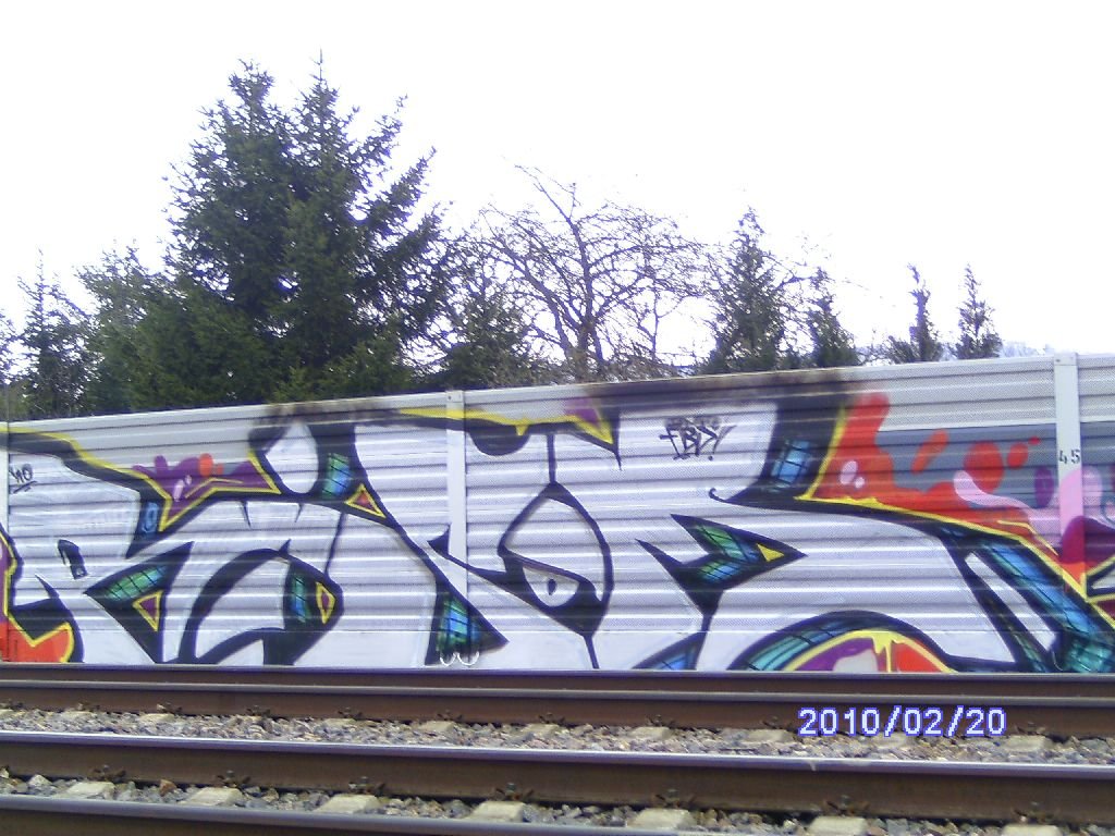 Graffiti Bombing - Photo by Bananensaft - Risom, rism, rizo