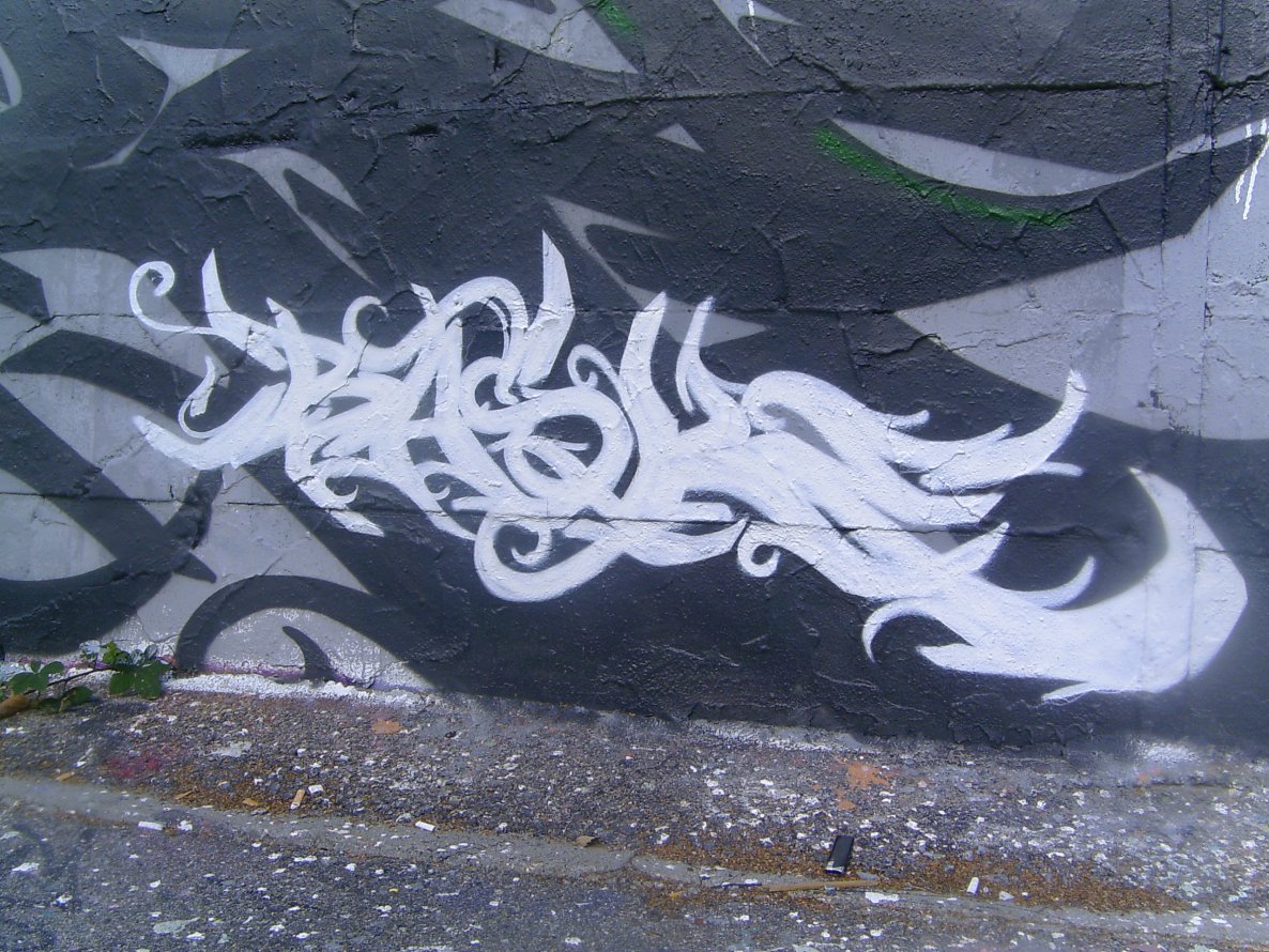 Graffiti Wall in Karlsruhe - Photo by Bananensaft - Baske, tbt, messplatz