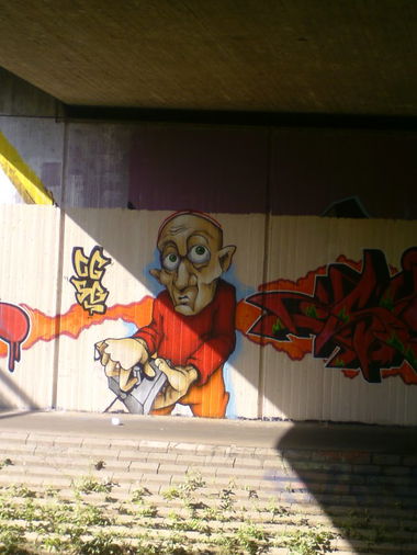 Graffiti Wall in Karlsruhe - Photo by Bananensaft - charakter, cg, sb