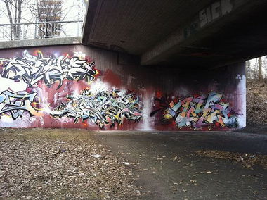 Graffiti Wall in Karlsruhe - Photo by Bananensaft - Dizoe, core, abyz