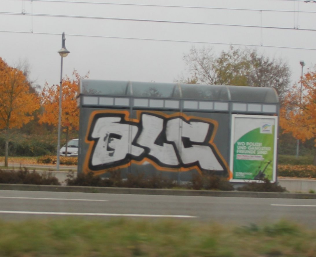 Graffiti Bombing in Karlsruhe - Photo by Bananensaft - Qlc, karlsruhe