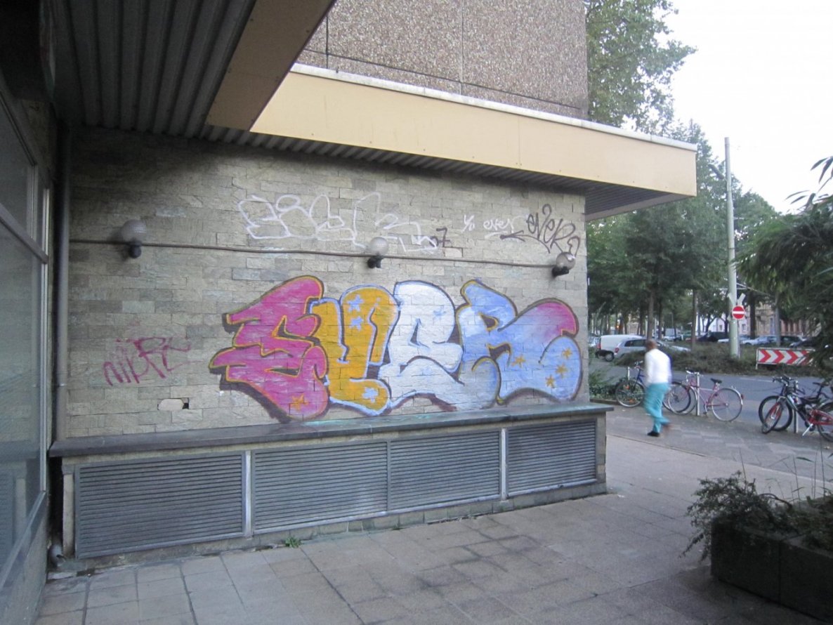 Graffiti Bombing in Karlsruhe - Photo by Bananensaft - Ever, karlsruhe