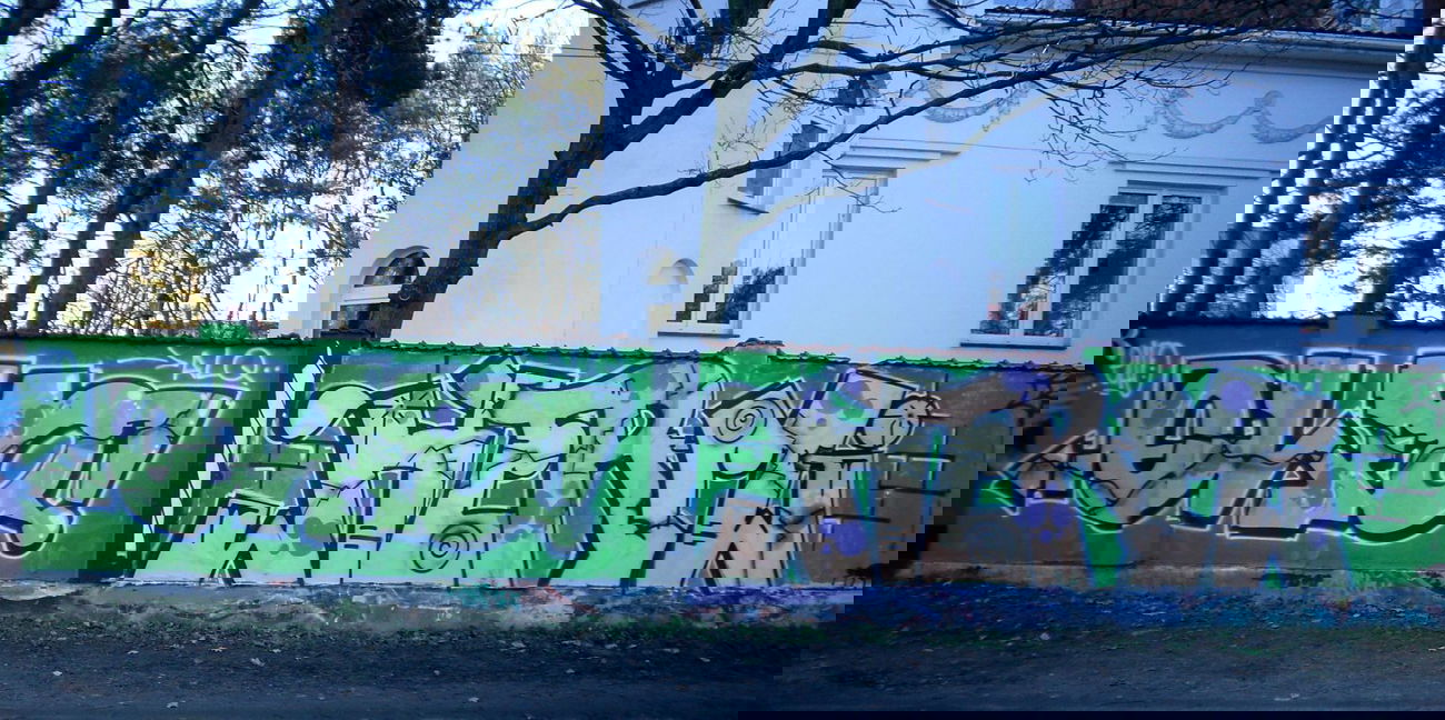 Graffiti Wall - Photo by Bandito - ELFO&HERMI