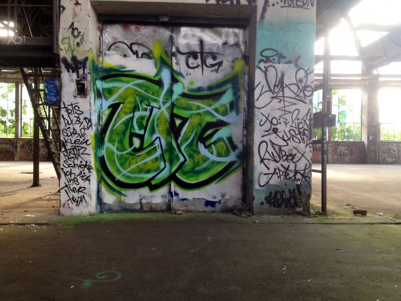 Graffiti Wall - Photo by Banger - ctg (2015)