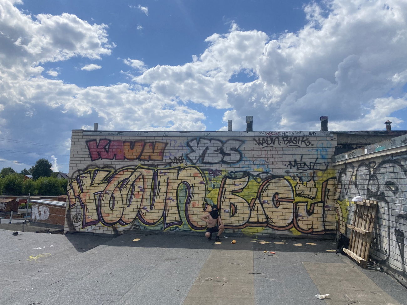 Graffiti Wall - Photo by Basik