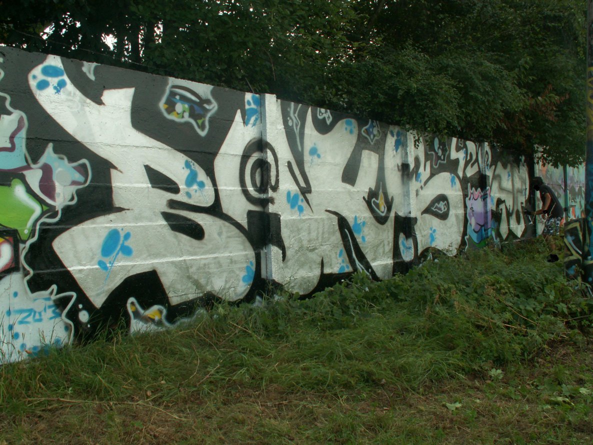 Graffiti Wall - Photo by Bbaks - Bbaks, 2013