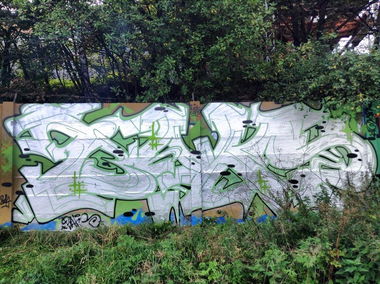 Graffiti Wall - Photo by Bbaks - bakz