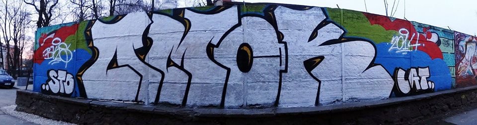 Graffiti Bombing - Photo by BeKaeS - BKS