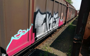Graffiti Train - Photo by BeKaeS
