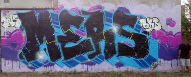 Graffiti Wall - Photo by BeKaeS - Mers