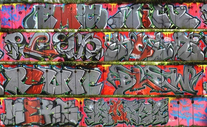 Graffiti Wall - Photo by BeKaeS - Wał, Jam