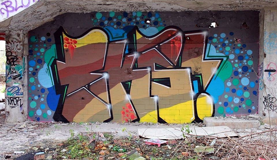 Graffiti Wall - Photo by BeKaeS - BKS, CREW