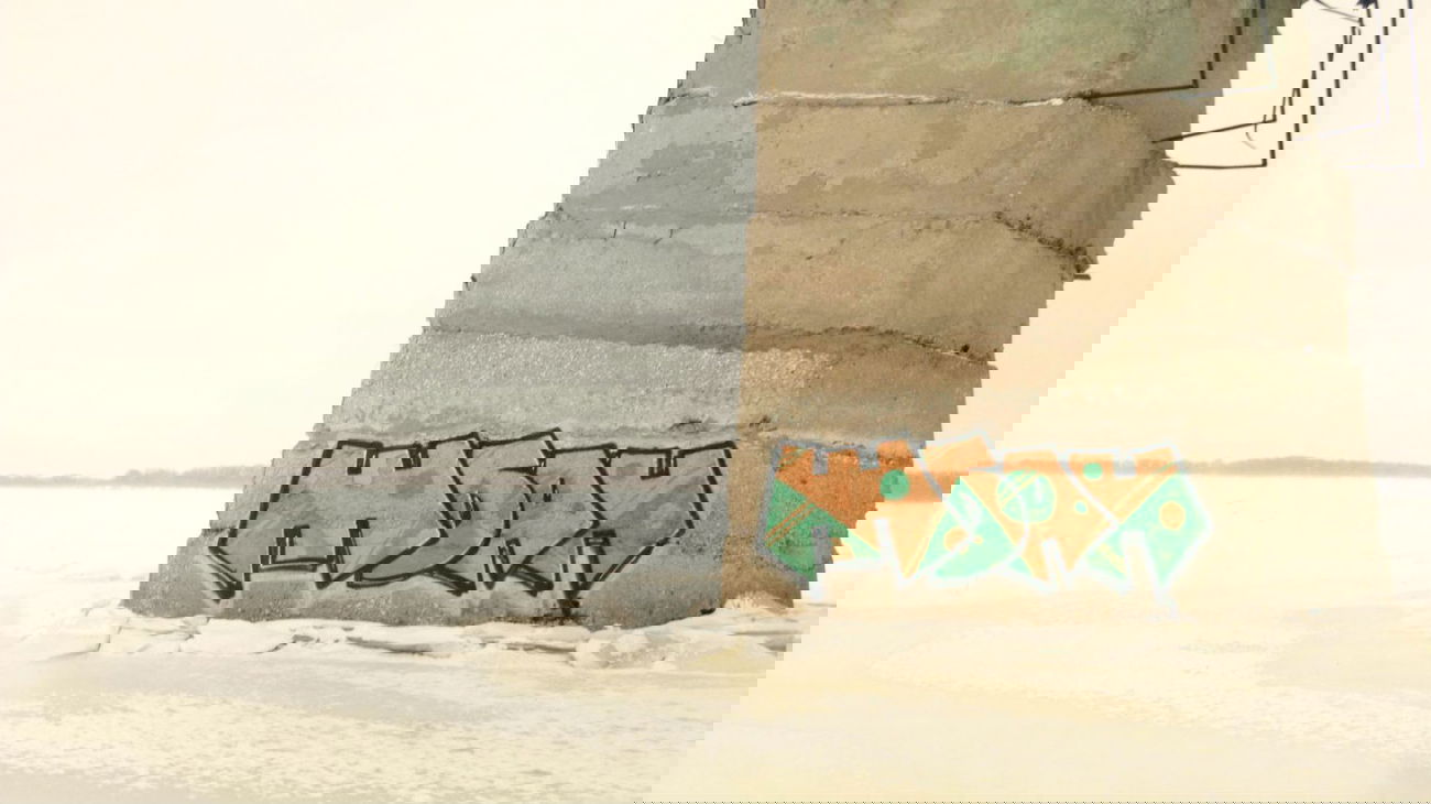 Graffiti Bombing in Russia - Photo by BeardBear