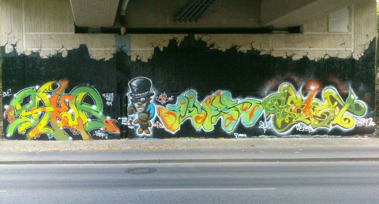 Graffiti Wall - Photo by Beast