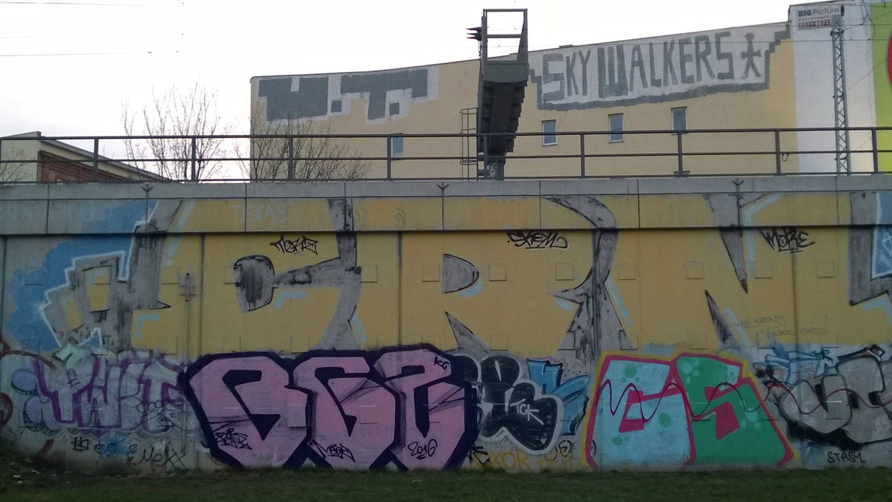 Graffiti Wall in Berlin - Photo by BeeGeeZ - BGZ, BeeGeeZ, Berlin (2016)