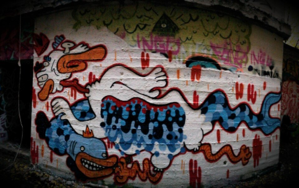 Graffiti Wall - Photo by Beemo - rasur, ensk, cpc