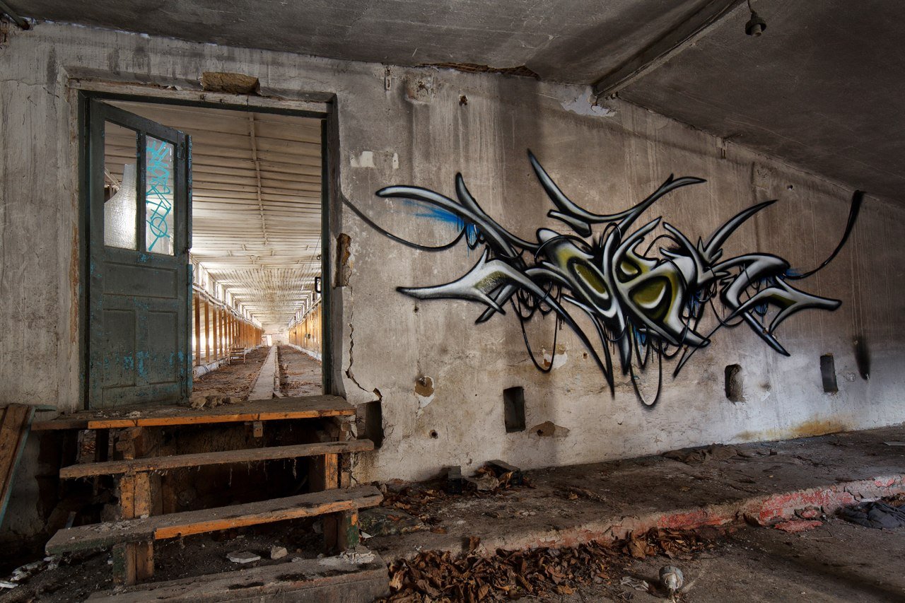 Graffiti Wall - Photo by BeetleZ - CaBs, be, Beetlez (2015)