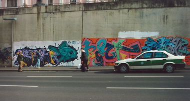 Graffiti in Würzburg - Photo by Belt - fkt, belt, resh (1994)