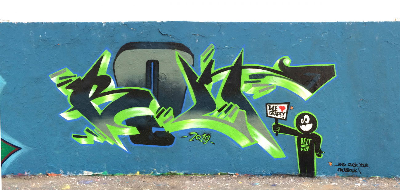Graffiti Wall in Berlin - Photo by Belt - belt, fkt, npn (2019)