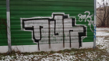 Graffiti Wall - Photo by BemWalls - Nuke, chrome, Bemowo (2014)