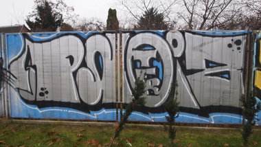 Graffiti Wall - Photo by BemWalls - Foiz, TFR, chrome