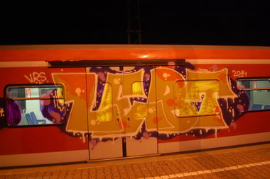 Graffiti Train - Photo by Benderbaumeister - train, lebt, vrs