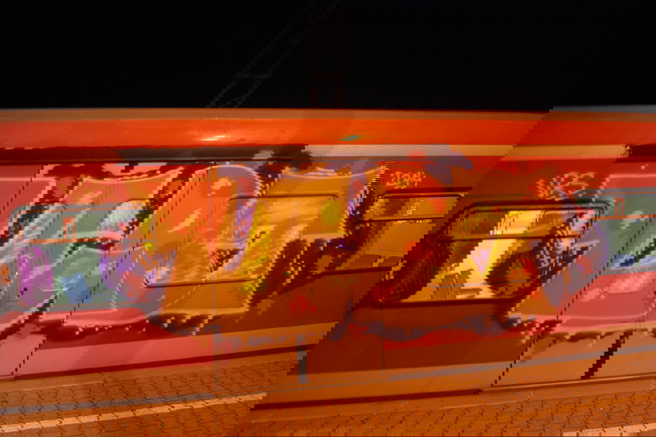 Graffiti Train - Photo by Benderbaumeister - train, lebt, vrs