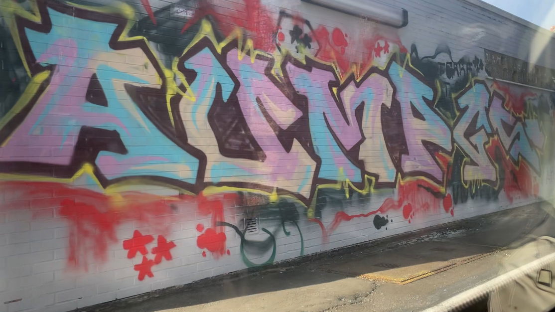 Graffiti Bombing - Photo by Benlexa007 - AumPc‘s, Kassel, Bigsexbigaum (2025)