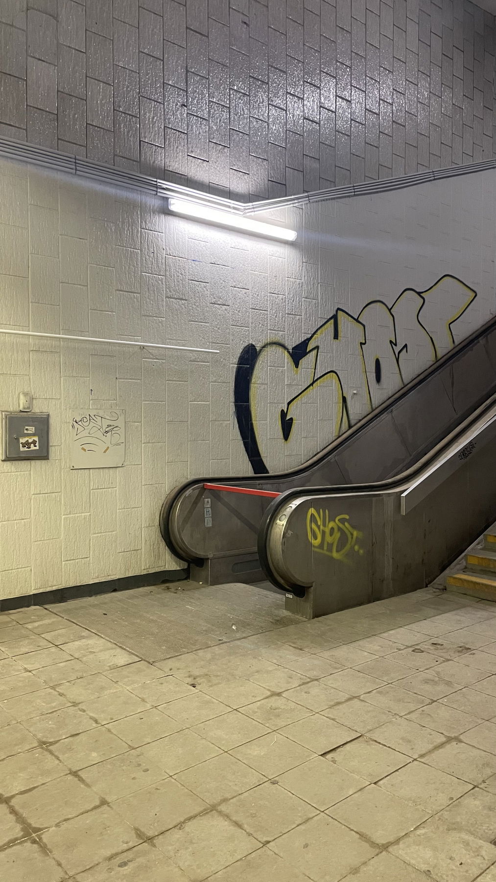 Graffiti Bombing - Photo by Benlexa007 - Kassel, Ghost, Ubahn