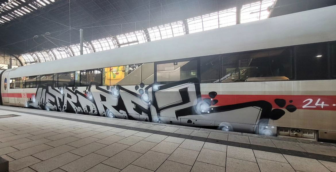 Graffiti Train - Photo by Benlexa007 - Metro, Reiz, Kassel (2024)