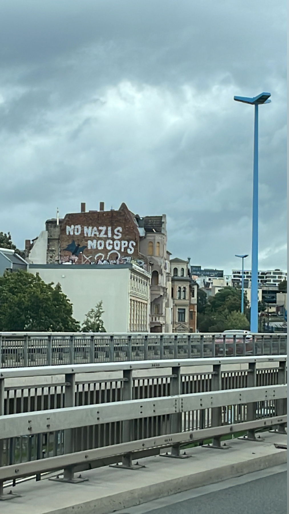 Graffiti Bombing - Photo by Benlexa007 - Halle, 1312, FckNzs