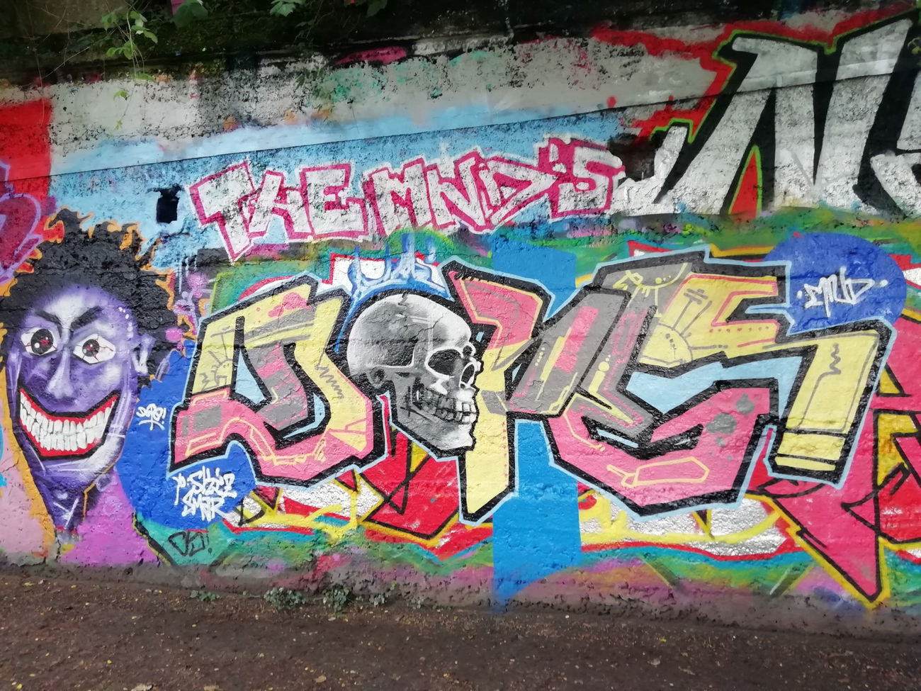 Graffiti Wall - Photo by BerryRains34 - MndCrew, Dope, Dopeone (2021)