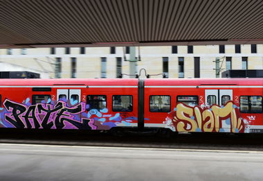 Graffiti Train - Photo by BertosBlog