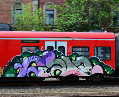 Graffiti Train in Hannover - Photo by BertosBlog - Kid, Crap, JBCB (2014)