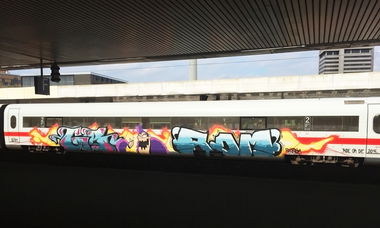 Graffiti Wall in Hannover - Photo by BertosBlog - GB, RDN, Redröm (2015)