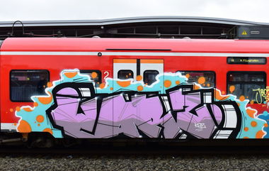 Graffiti Train in Hannover - Photo by BertosBlog - Warz, KGZ