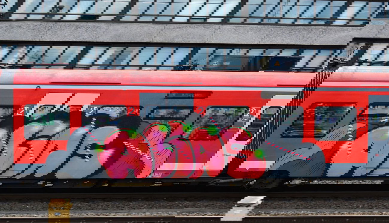 Graffiti Train in Hannover - Photo by BertosBlog - Alias (2014)