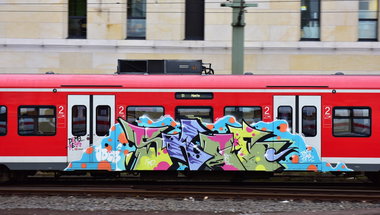 Graffiti Train in Hannover - Photo by BertosBlog - Skoe, JBCB (2015)