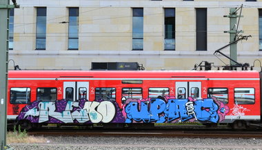 Graffiti Train in Hannover - Photo by BertosBlog - Reko, Upac (2014)