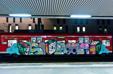 Graffiti Train in Hannover - Photo by BertosBlog - Topsprayer (2014)