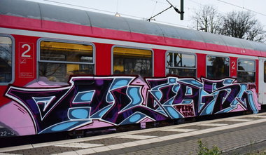Graffiti Train in Hannover - Photo by BertosBlog - Alias, Topsprayer (2014)