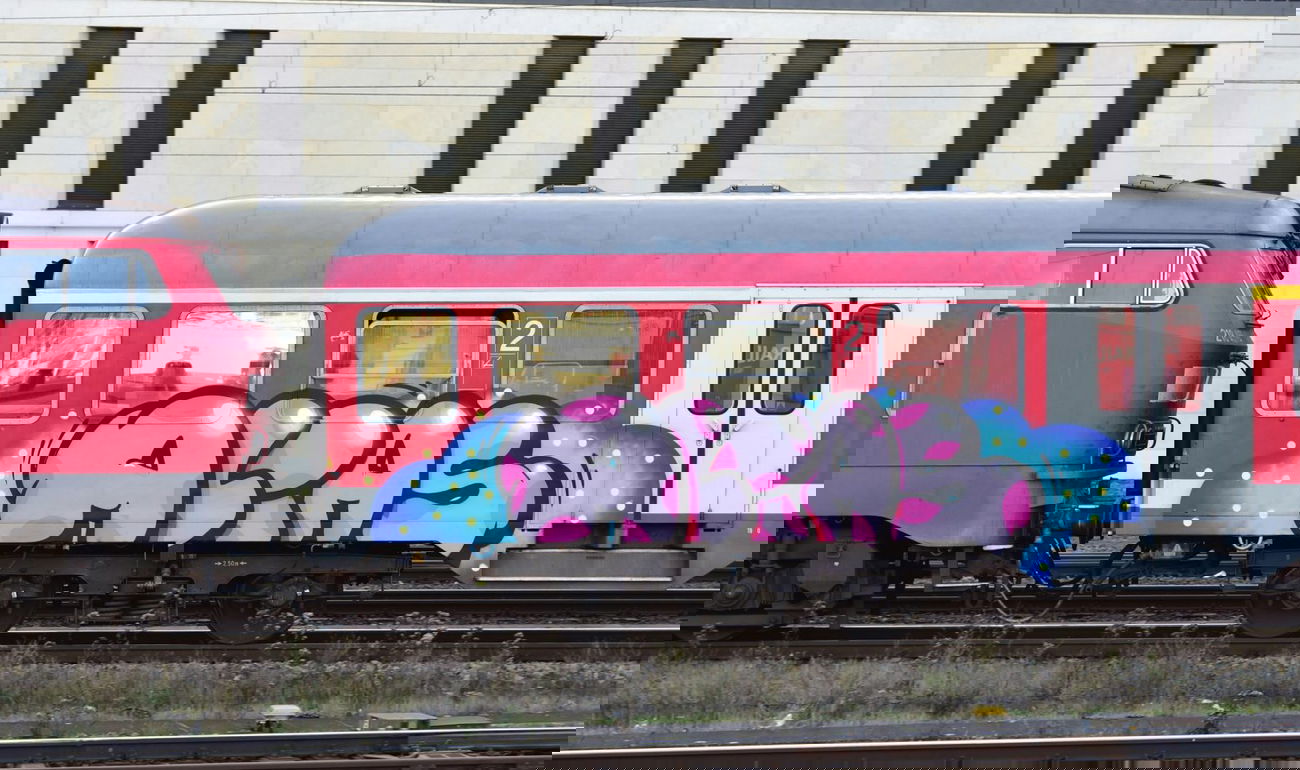 Graffiti Train in Hannover - Photo by BertosBlog - Alias, Topsprayer (2014)