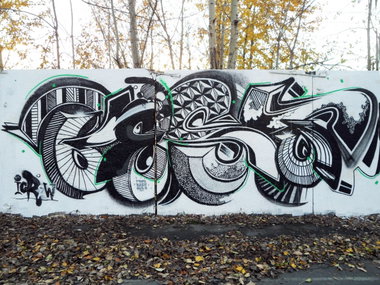 Graffiti Wall - Photo by Bestone - Best, Icrew (2012)